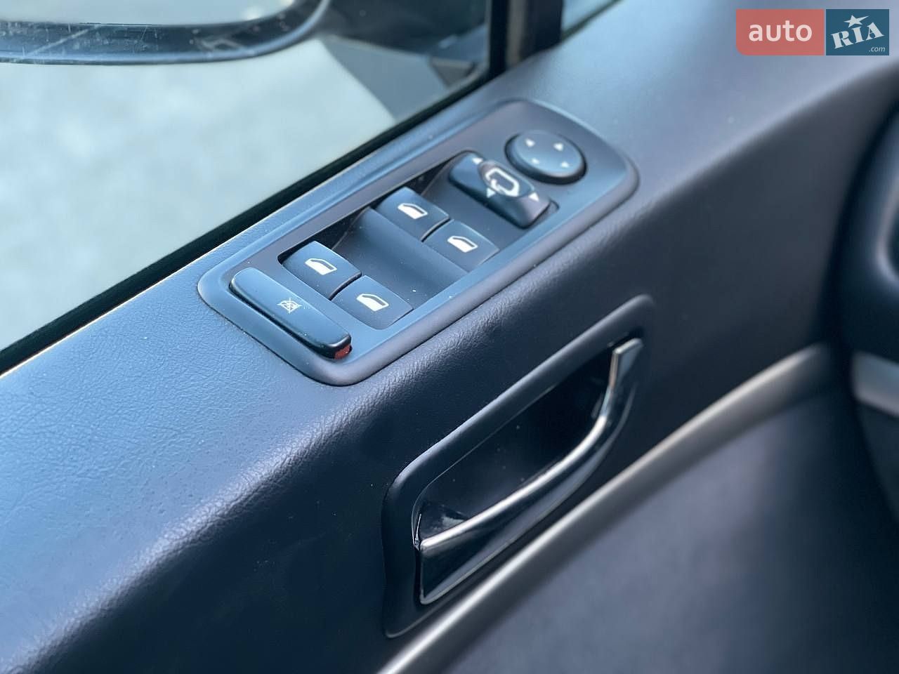 Peugeot 807 2012 VIN VF3EBRHHACZ008744 фото оголошення 19 з 31
