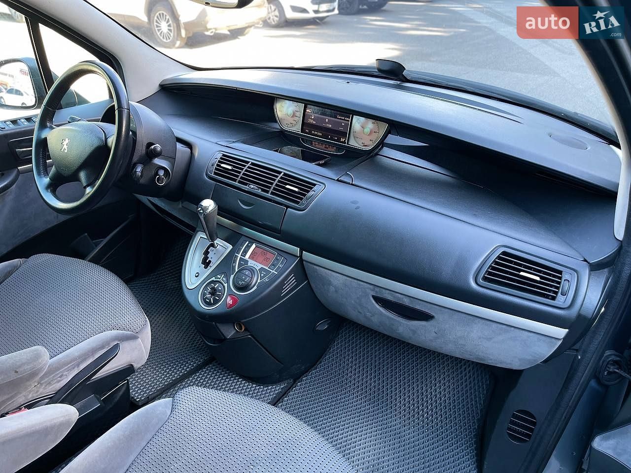 Peugeot 807 2012 VIN VF3EBRHHACZ008744 фото оголошення 11 з 31