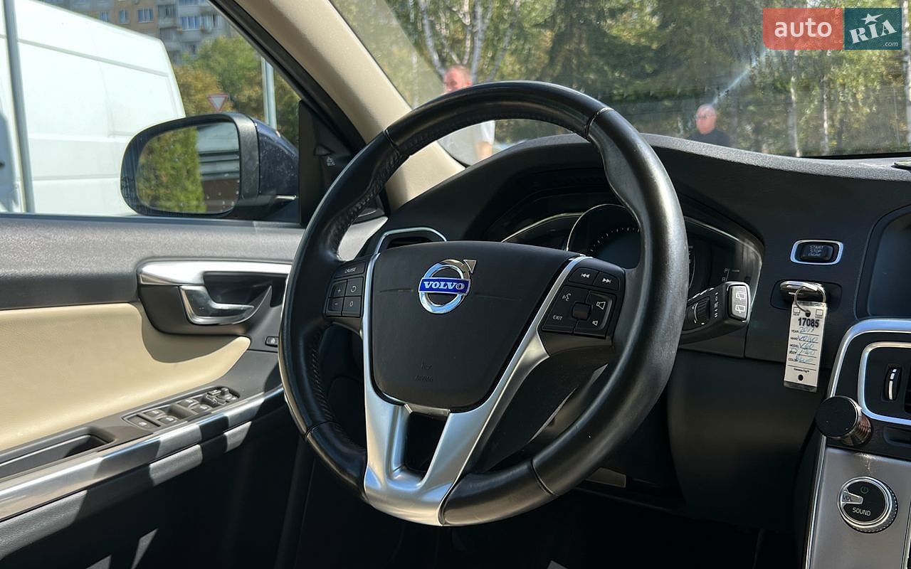 Volvo V60 2016 VIN YV140MEK6H1343480 фото оголошення 14 з 26