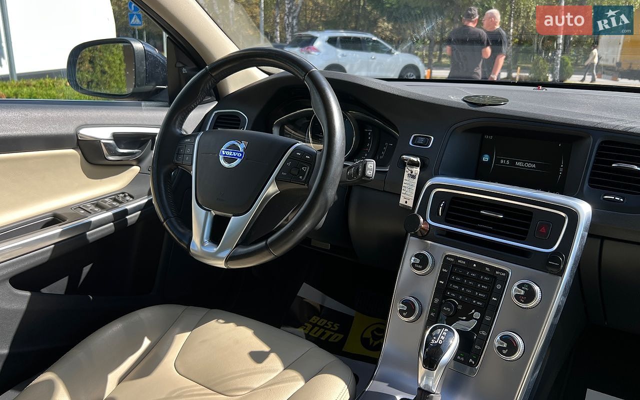 Volvo V60 2016 VIN YV140MEK6H1343480 фото оголошення 25 з 26