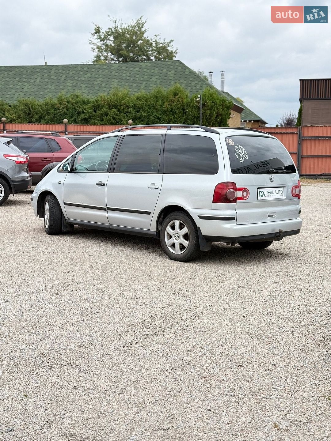 Volkswagen Sharan 2004 VIN WVWZZZ7MZ5V003364 фото оголошення 2 з 23