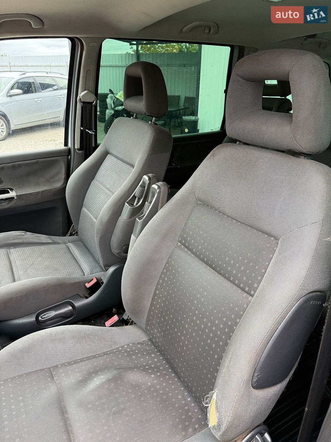 Volkswagen Sharan 2004 VIN WVWZZZ7MZ5V003364 фото оголошення 8 з 23