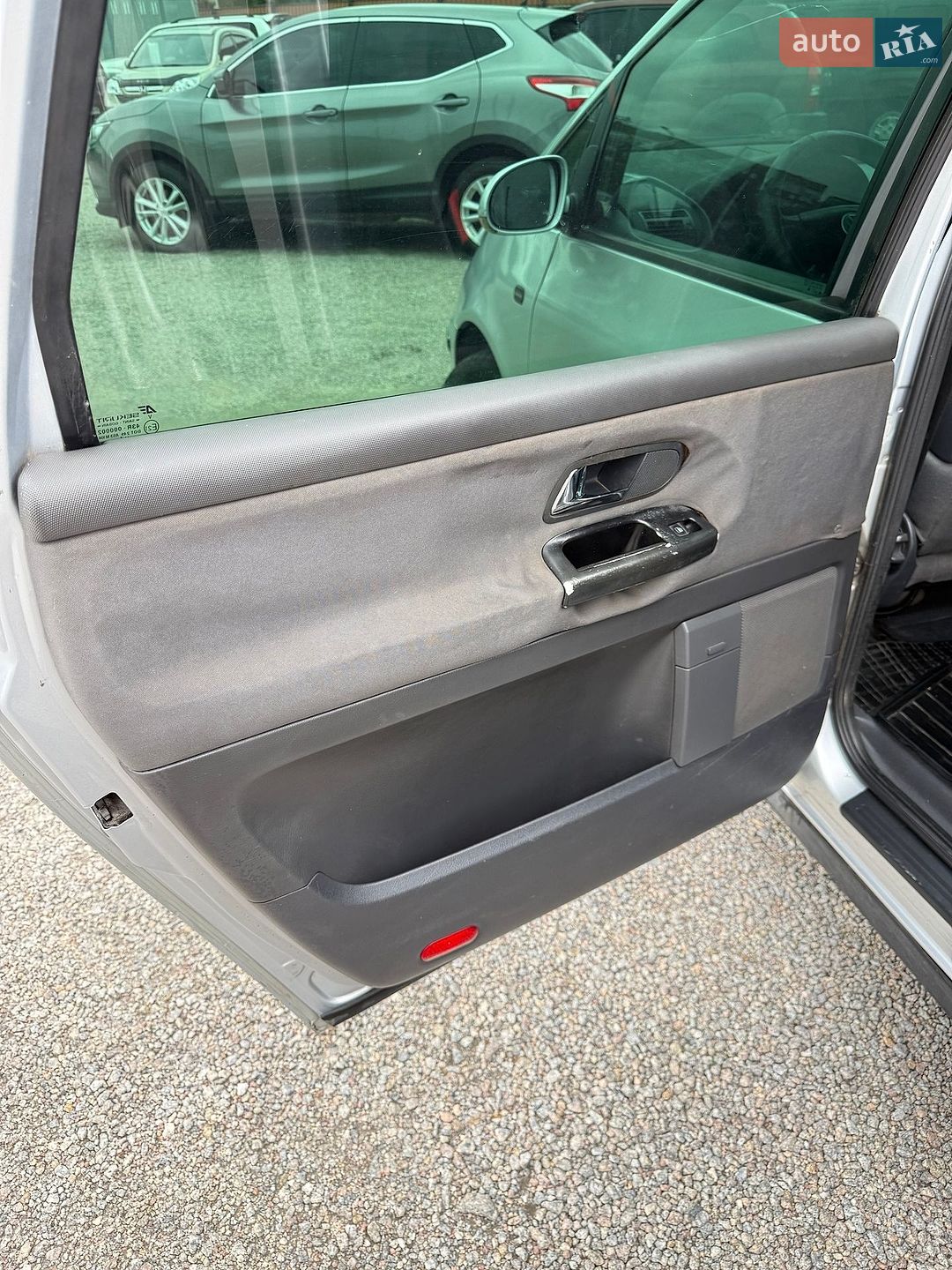 Volkswagen Sharan 2004 VIN WVWZZZ7MZ5V003364 фото оголошення 10 з 23