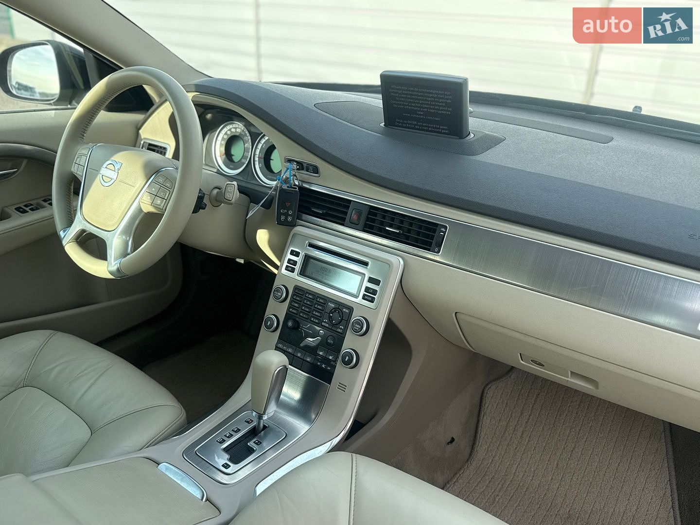 Volvo V70 2011 VIN YV1BW485BB1204426 фото оголошення 14 з 20