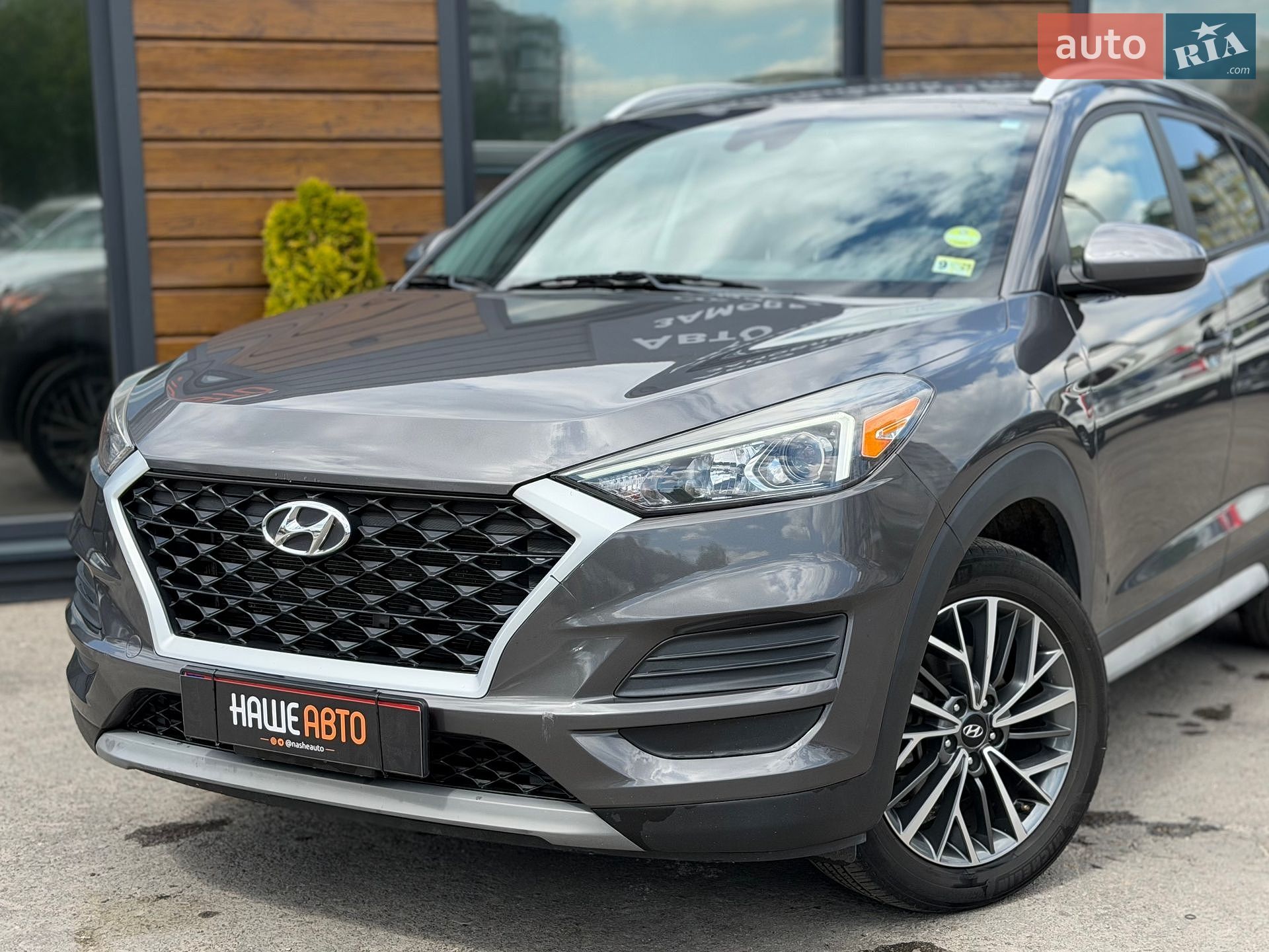 Hyundai Tucson 2019 VIN KM8J3CAL5LU084394 фото оголошення 4 з 50