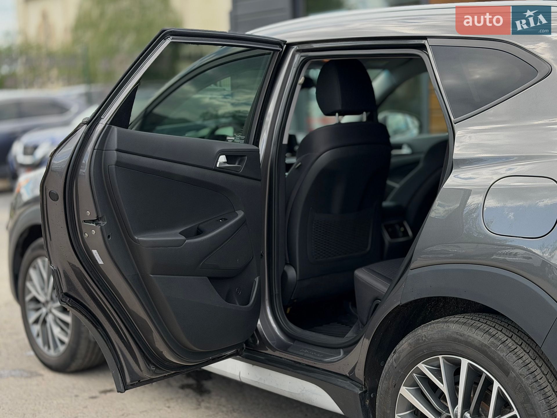 Hyundai Tucson 2019 VIN KM8J3CAL5LU084394 фото оголошення 44 з 50