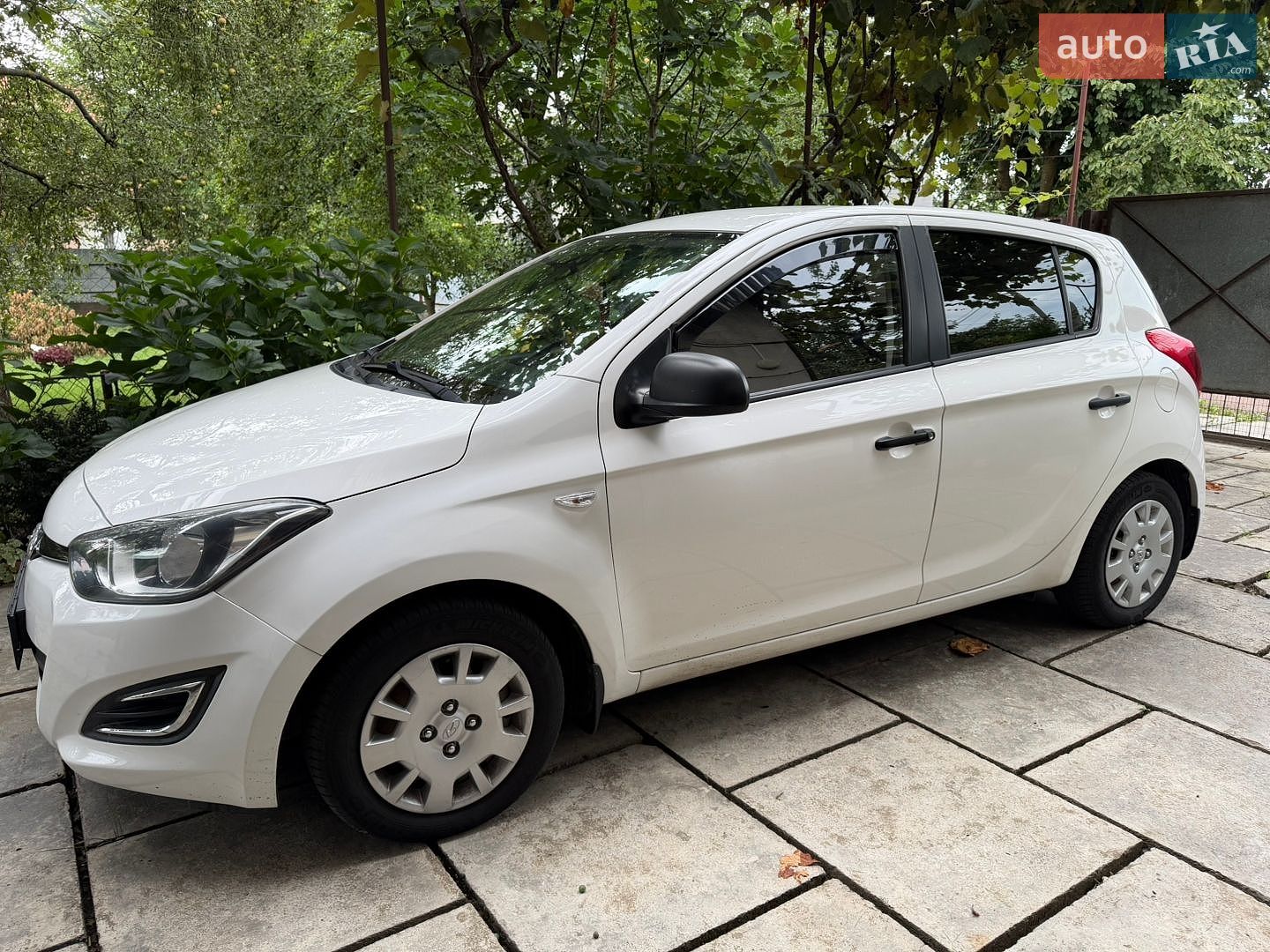 Hyundai i20 2014 VIN NLHBA51BAFZ296023 фото оголошення 3 з 20