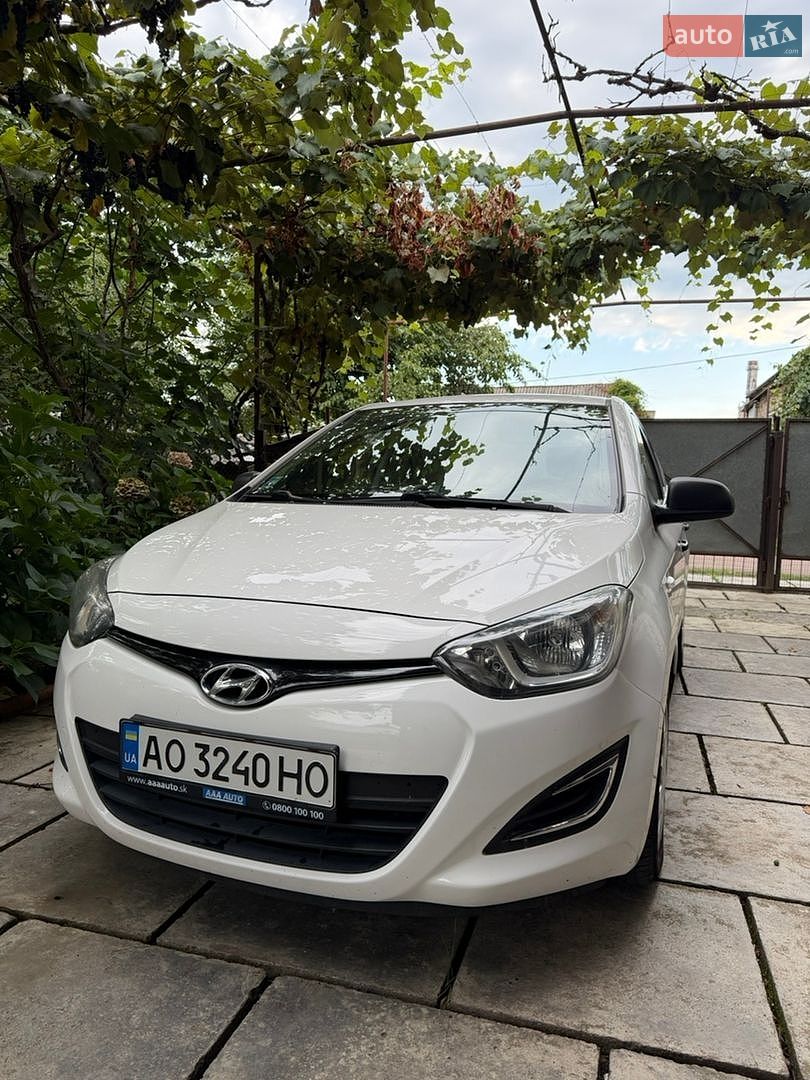 Hyundai i20 2014 VIN NLHBA51BAFZ296023 фото оголошення 2 з 20