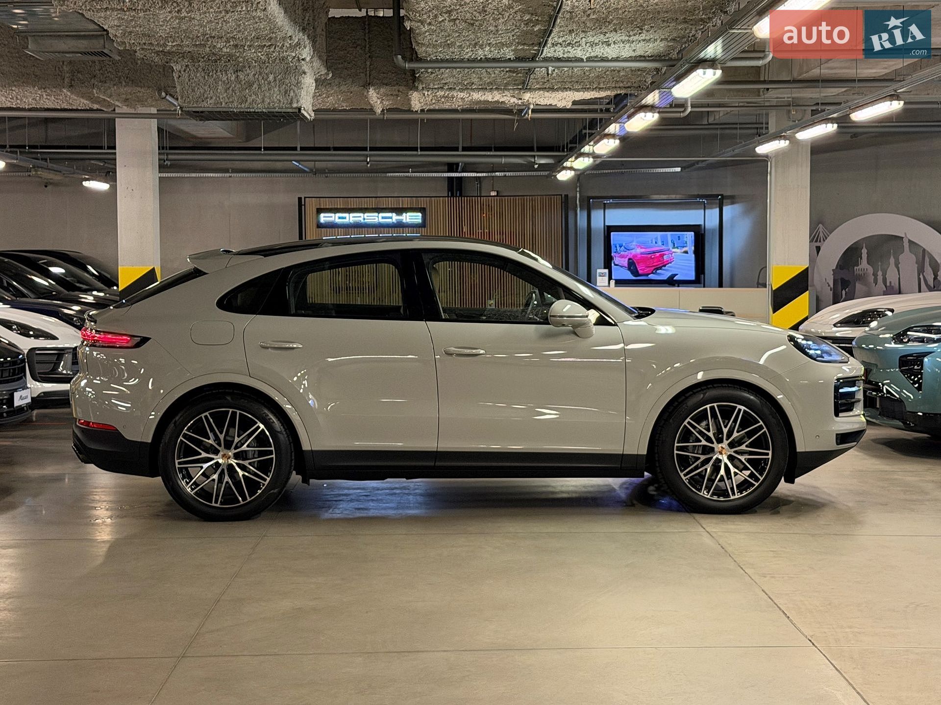 Porsche Cayenne Coupe 2025 VIN WP1ZZZ9YZSDA29040 фото оголошення 10 з 56