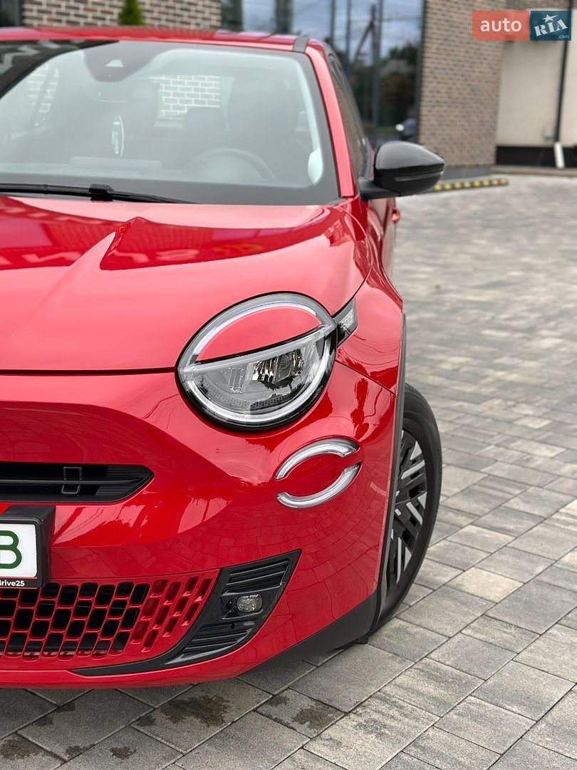 Fiat 600e 2023 VIN ZFANFBA50PJ000666 фото оголошення 10 з 28