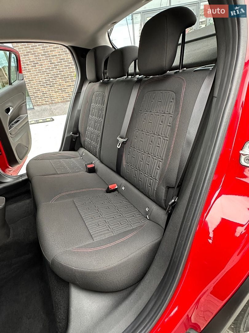 Fiat 600e 2023 VIN ZFANFBA50PJ000666 фото оголошення 17 з 28