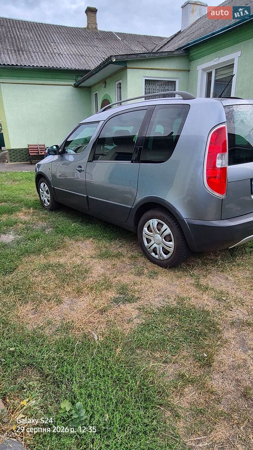 Skoda Roomster 2011 VIN TMBNN65J4C7011882 фото оголошення 9 з 19