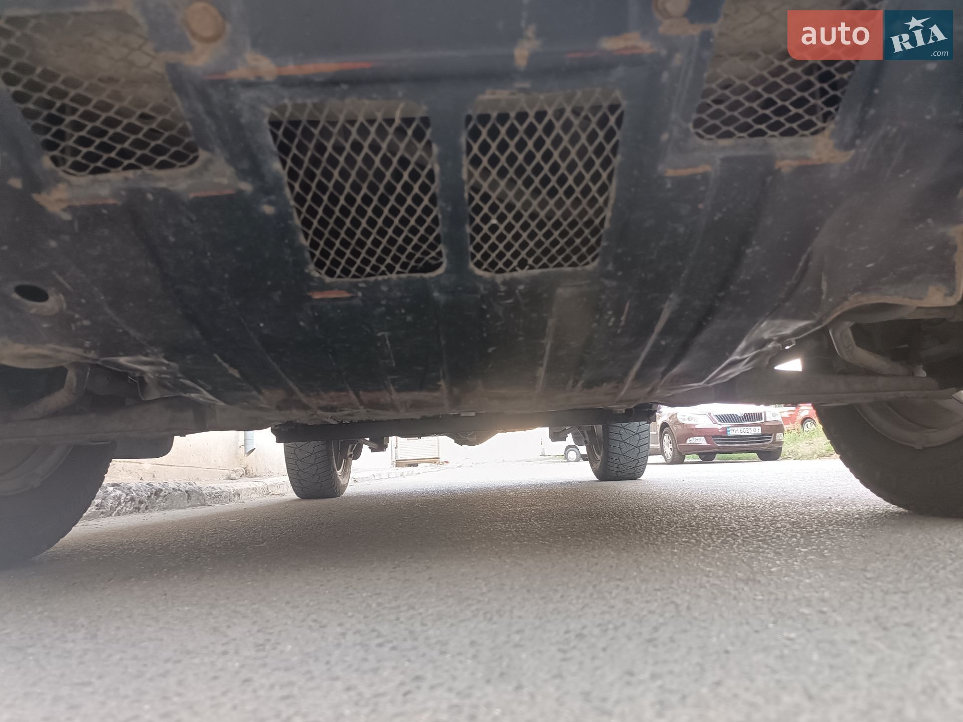 Mitsubishi Pajero 2002 VIN JMP0RH76W2X004317 фото оголошення 2 з 21