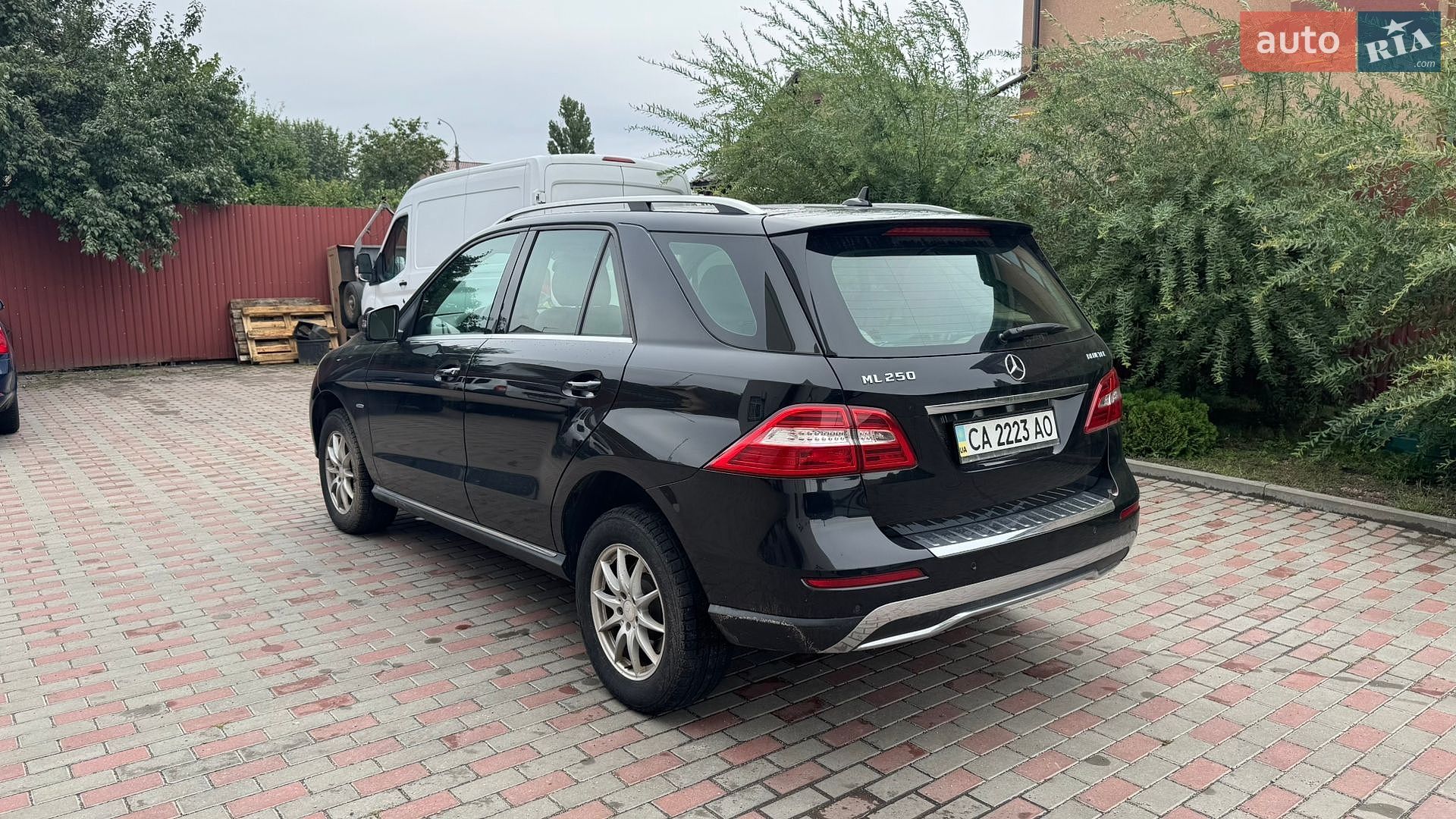 Mercedes-Benz M-Class 2012 VIN WDC1660041A015851 фото оголошення 3 з 13