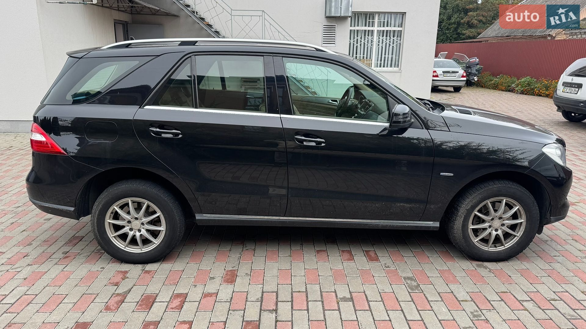 Mercedes-Benz M-Class 2012 VIN WDC1660041A015851 фото оголошення 4 з 13