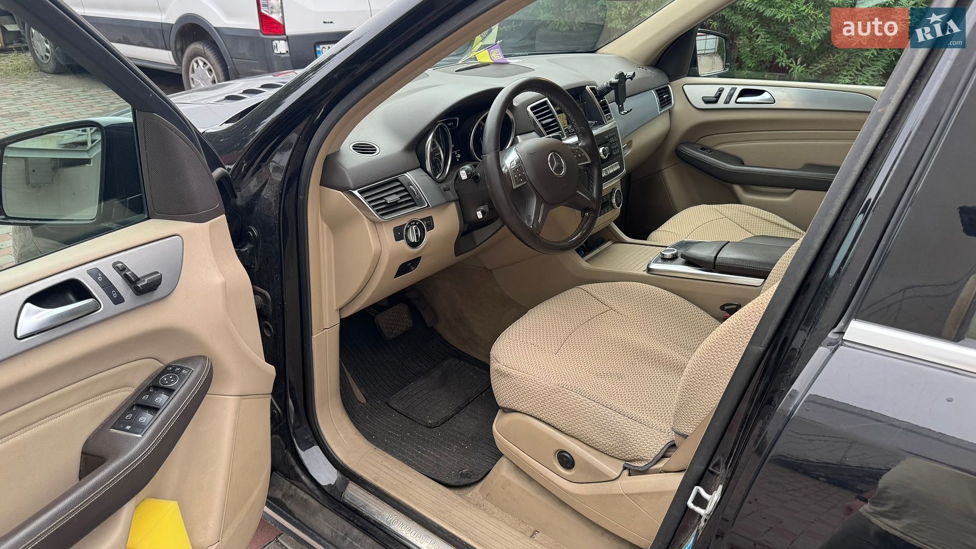 Mercedes-Benz M-Class 2012 VIN WDC1660041A015851 фото оголошення 8 з 13