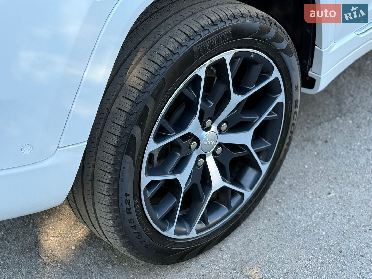Jeep Grand Cherokee 2023 VIN 1C4RJYE65P8802183 фото оголошення 16 з 16