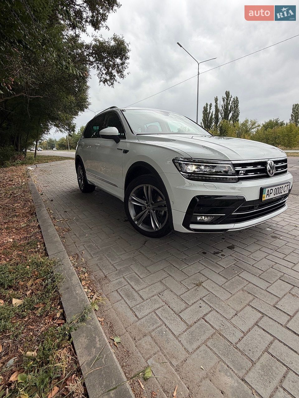 Volkswagen Tiguan 2020 VIN WVGZZZ5NZLW903025 фото оголошення 4 з 18