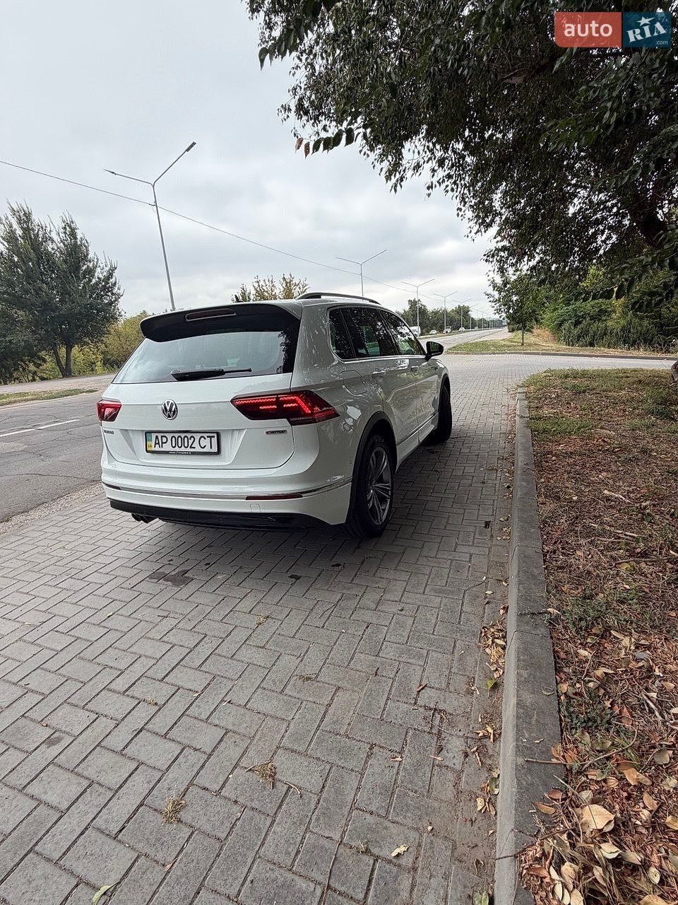Volkswagen Tiguan 2020 VIN WVGZZZ5NZLW903025 фото оголошення 6 з 18