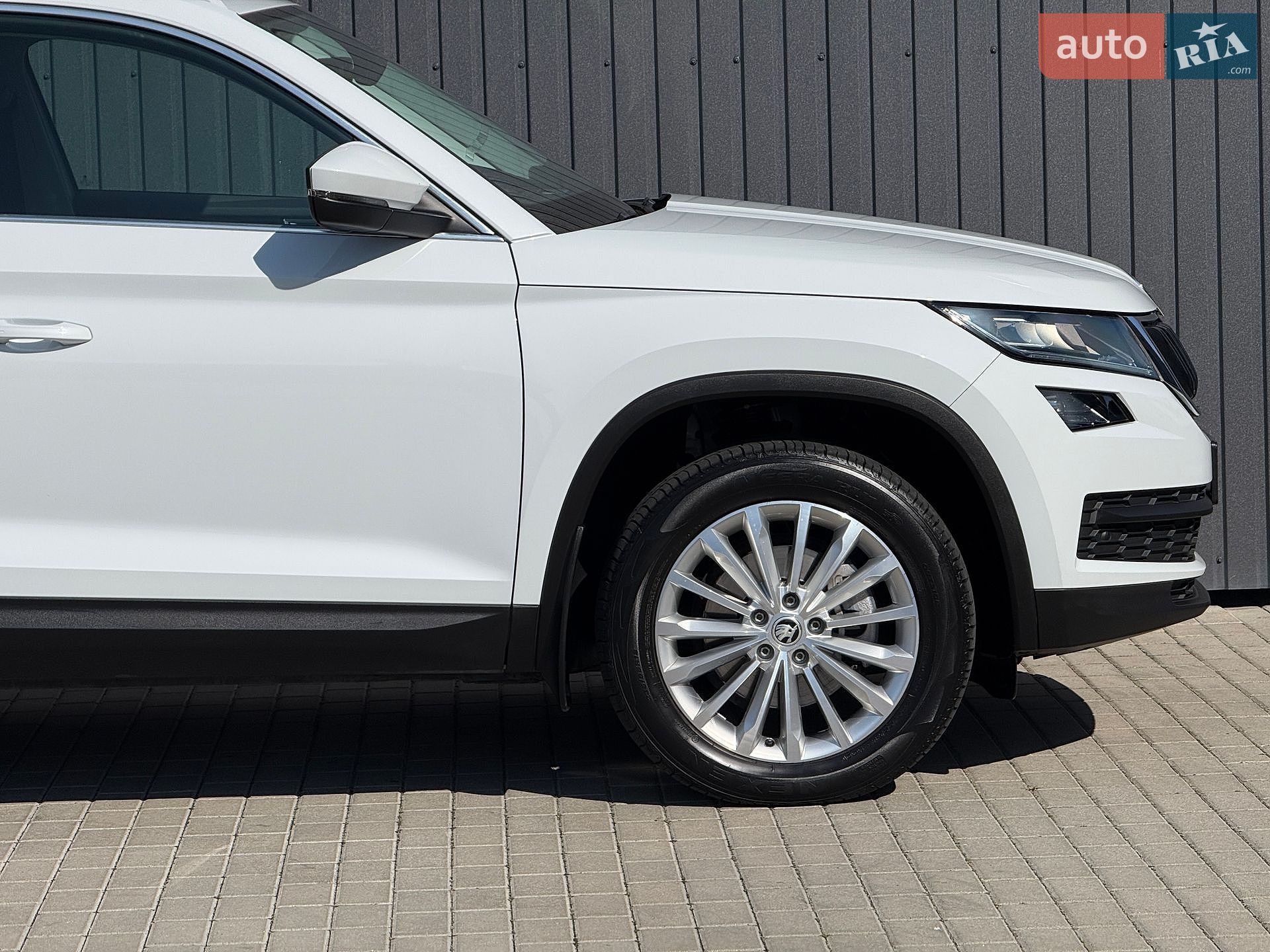 Skoda Kodiaq 2019 VIN TMBLJ6NS0KB401059 фото оголошення 12 з 64