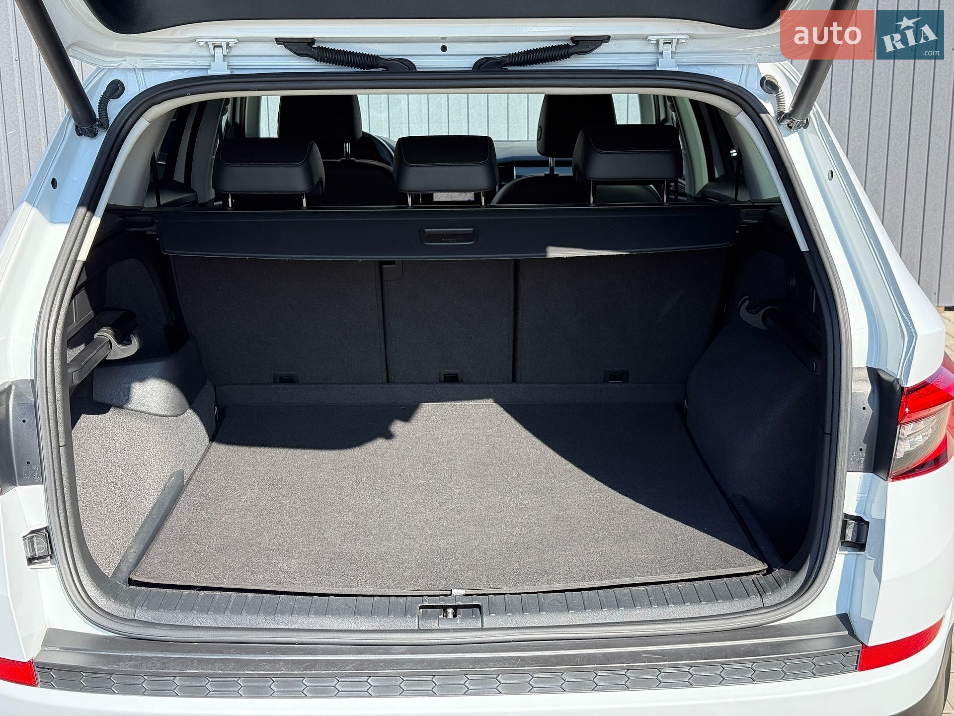Skoda Kodiaq 2019 VIN TMBLJ6NS0KB401059 фото оголошення 22 з 64