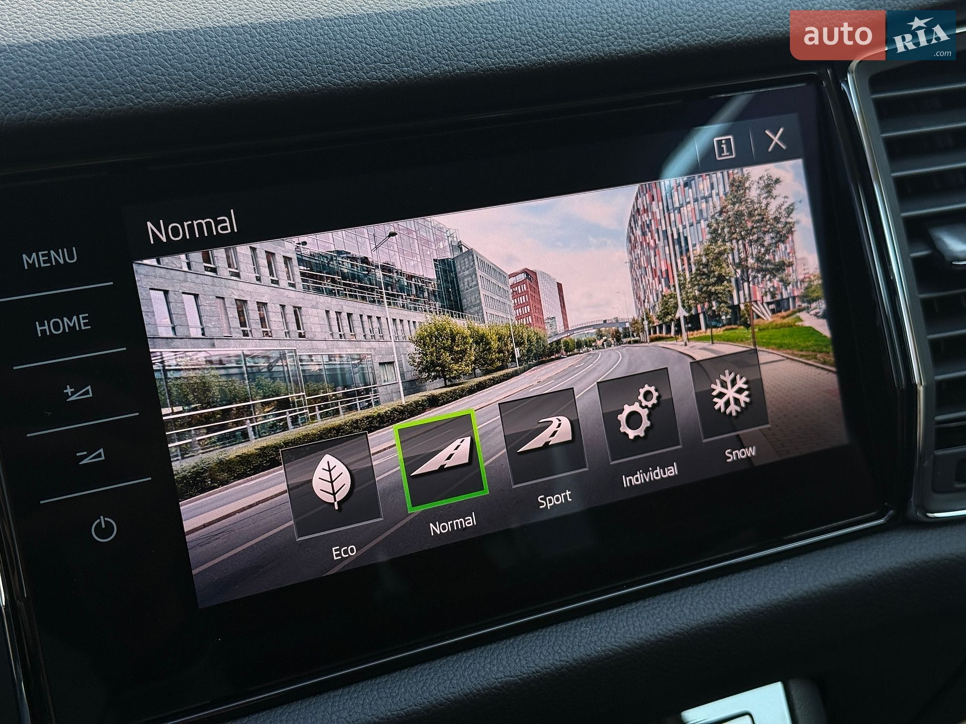 Skoda Kodiaq 2019 VIN TMBLJ6NS0KB401059 фото оголошення 41 з 64