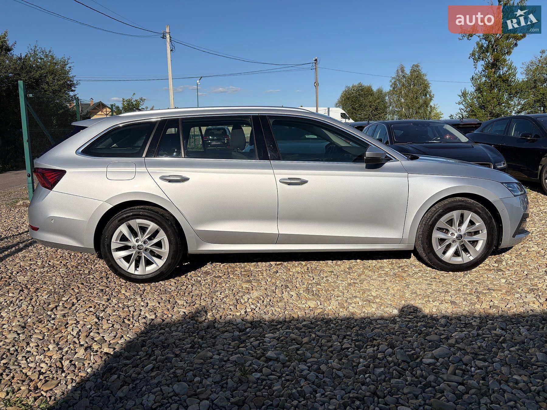 Skoda Octavia 2022 VIN TMBJJ7NX5NY044018 фото оголошення 27 з 117