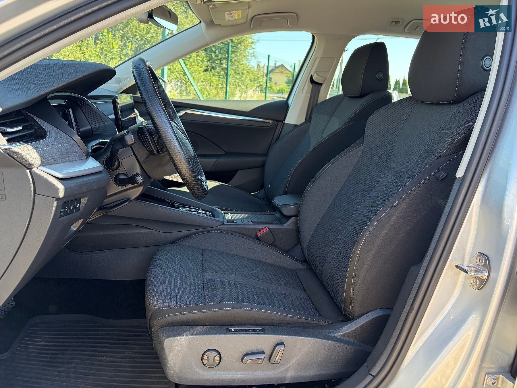 Skoda Octavia 2022 VIN TMBJJ7NX5NY044018 фото оголошення 43 з 117