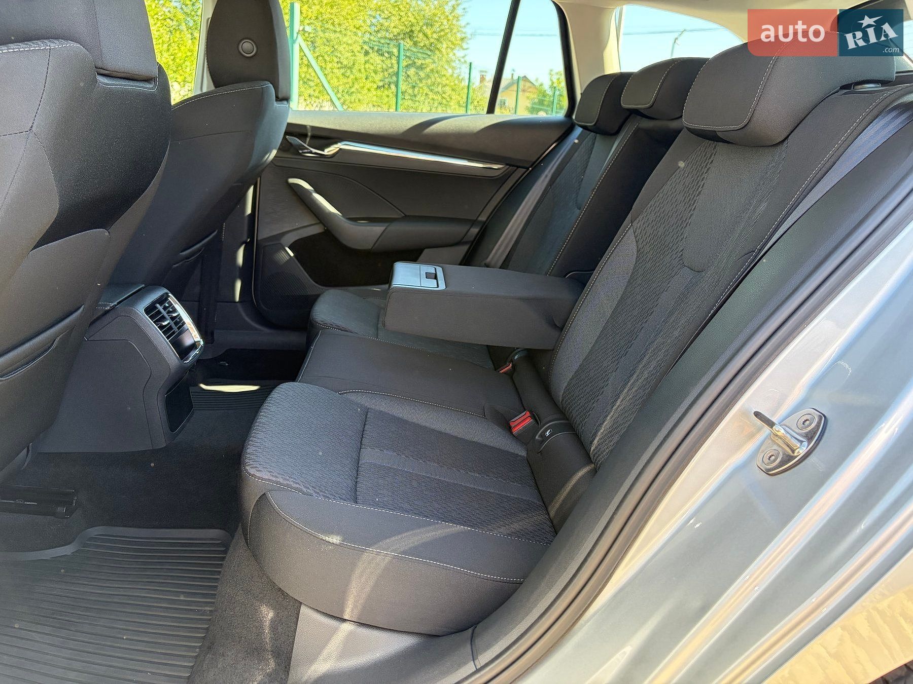 Skoda Octavia 2022 VIN TMBJJ7NX5NY044018 фото оголошення 102 з 117