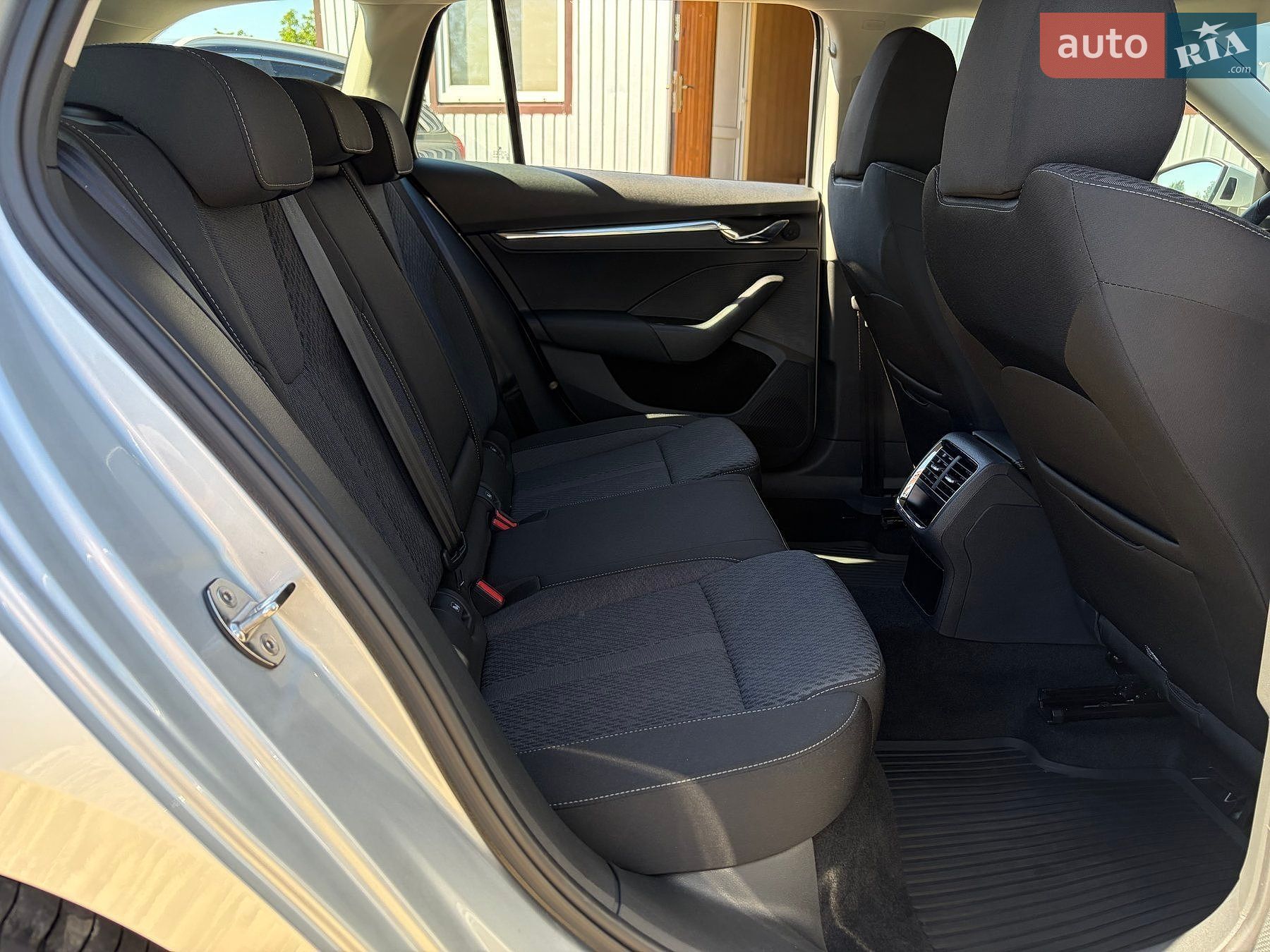 Skoda Octavia 2022 VIN TMBJJ7NX5NY044018 фото оголошення 110 з 117