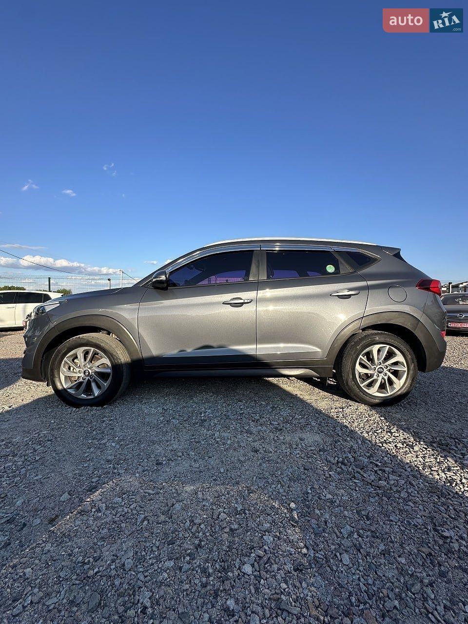 Hyundai Tucson 2017 VIN KMHJ3815GHU458432 фото оголошення 8 з 41