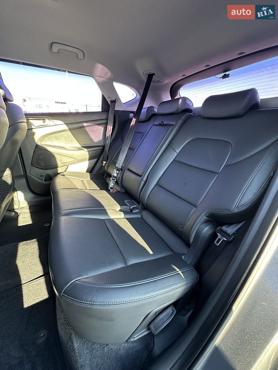 Hyundai Tucson 2017 VIN KMHJ3815GHU458432 фото оголошення 21 з 41