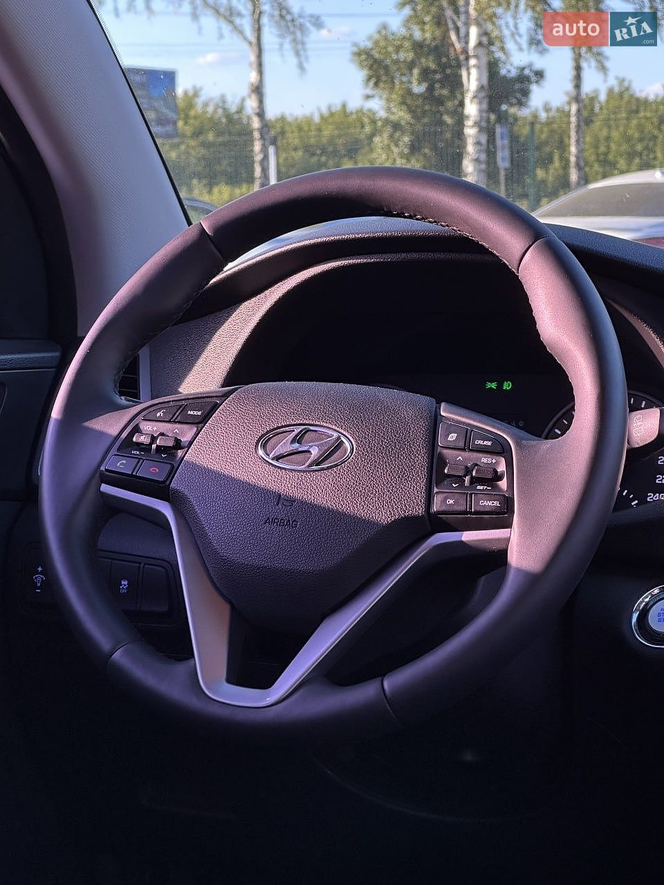 Hyundai Tucson 2017 VIN KMHJ3815GHU458432 фото оголошення 25 з 41