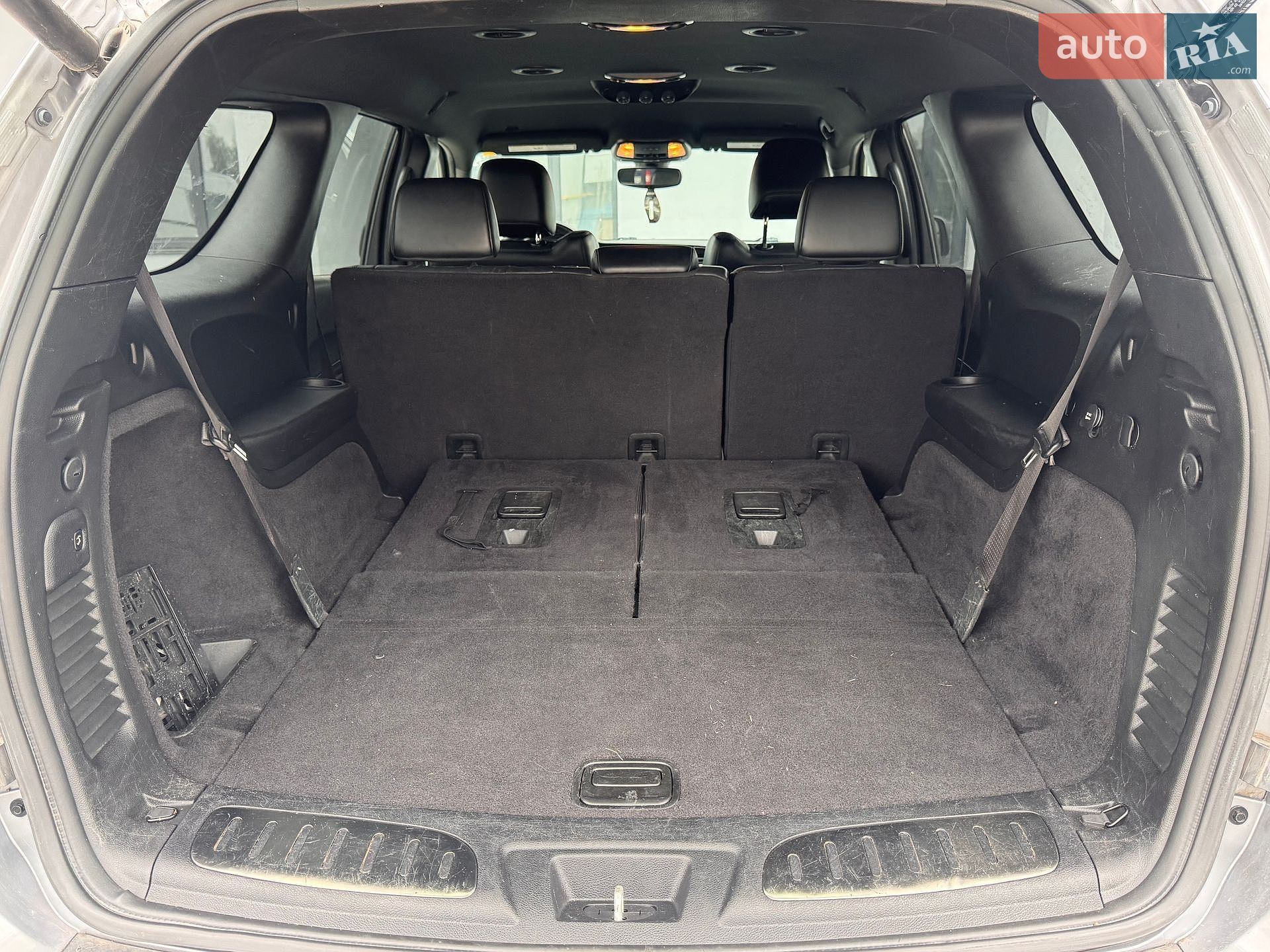 Dodge Durango 2021 VIN 1C4RDHDG9MC608136 фото оголошення 18 з 28