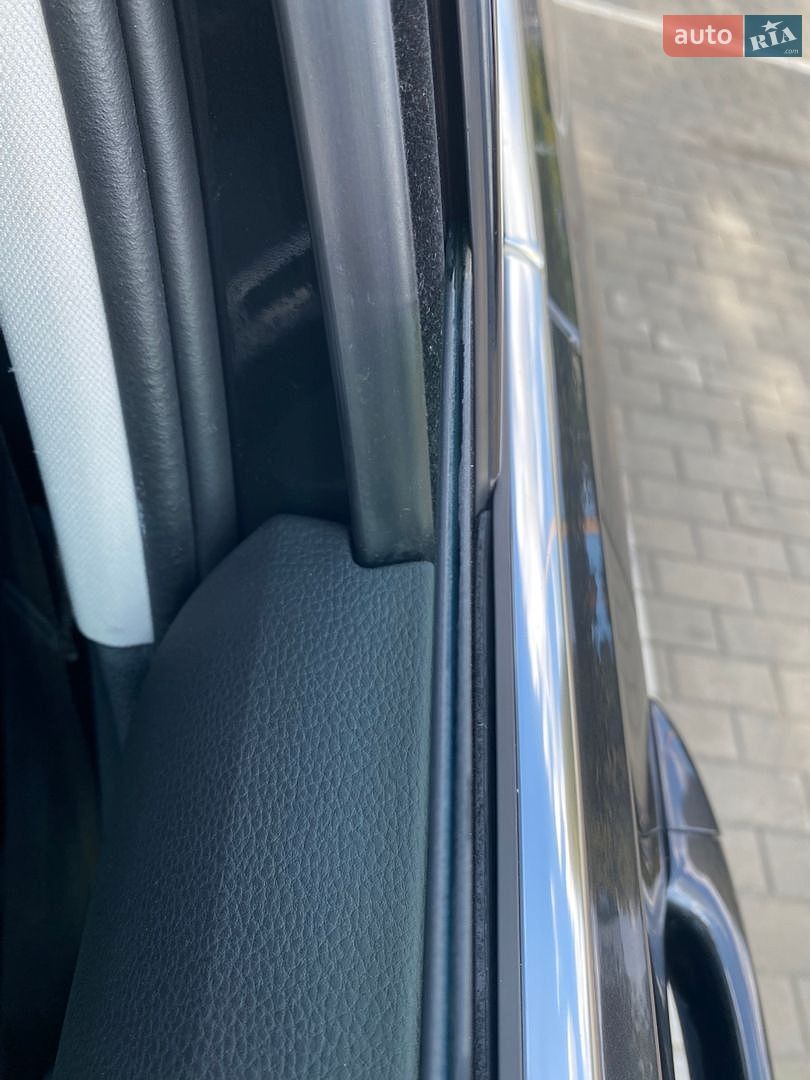 Volkswagen Passat 2023 VIN WVWZZZ3CZPE050051 фото оголошення 32 з 41