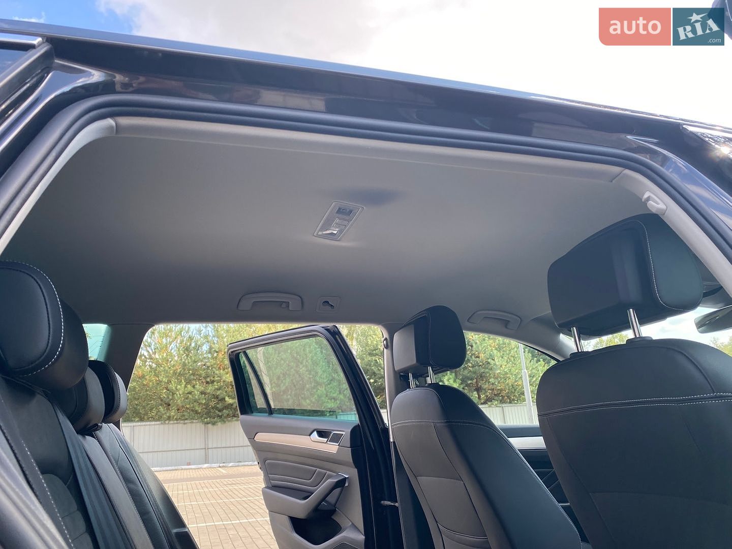 Volkswagen Passat 2023 VIN WVWZZZ3CZPE050051 фото оголошення 33 з 41