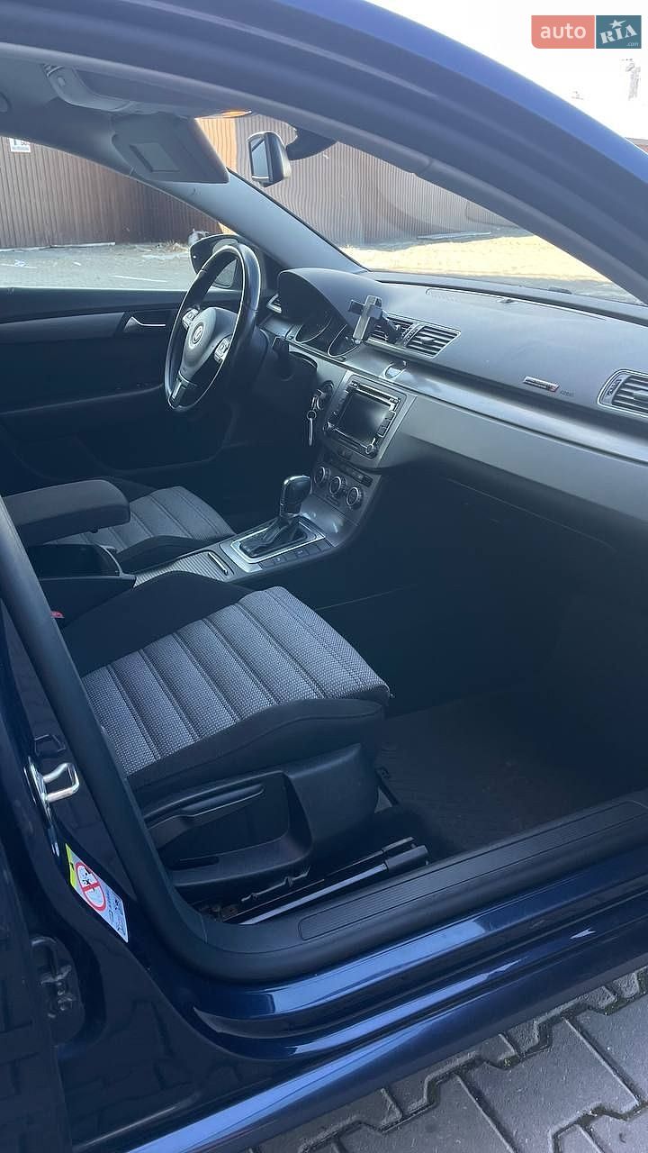 Volkswagen Passat 2013 VIN WVWZZZ3CZDE138597 фото оголошення 8 з 10