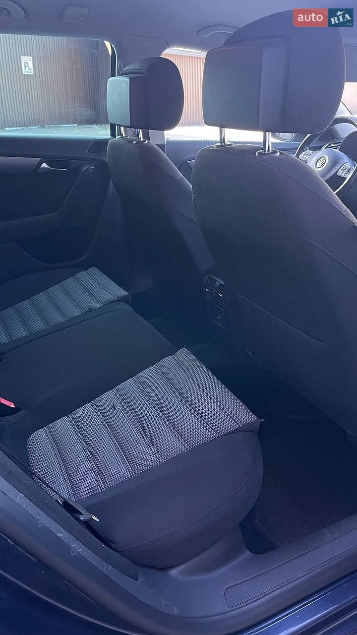 Volkswagen Passat 2013 VIN WVWZZZ3CZDE138597 фото оголошення 9 з 10