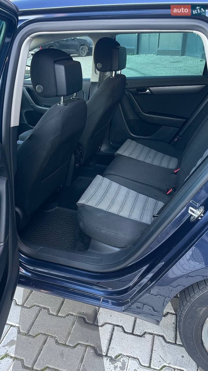 Volkswagen Passat 2013 VIN WVWZZZ3CZDE138597 фото оголошення 10 з 10