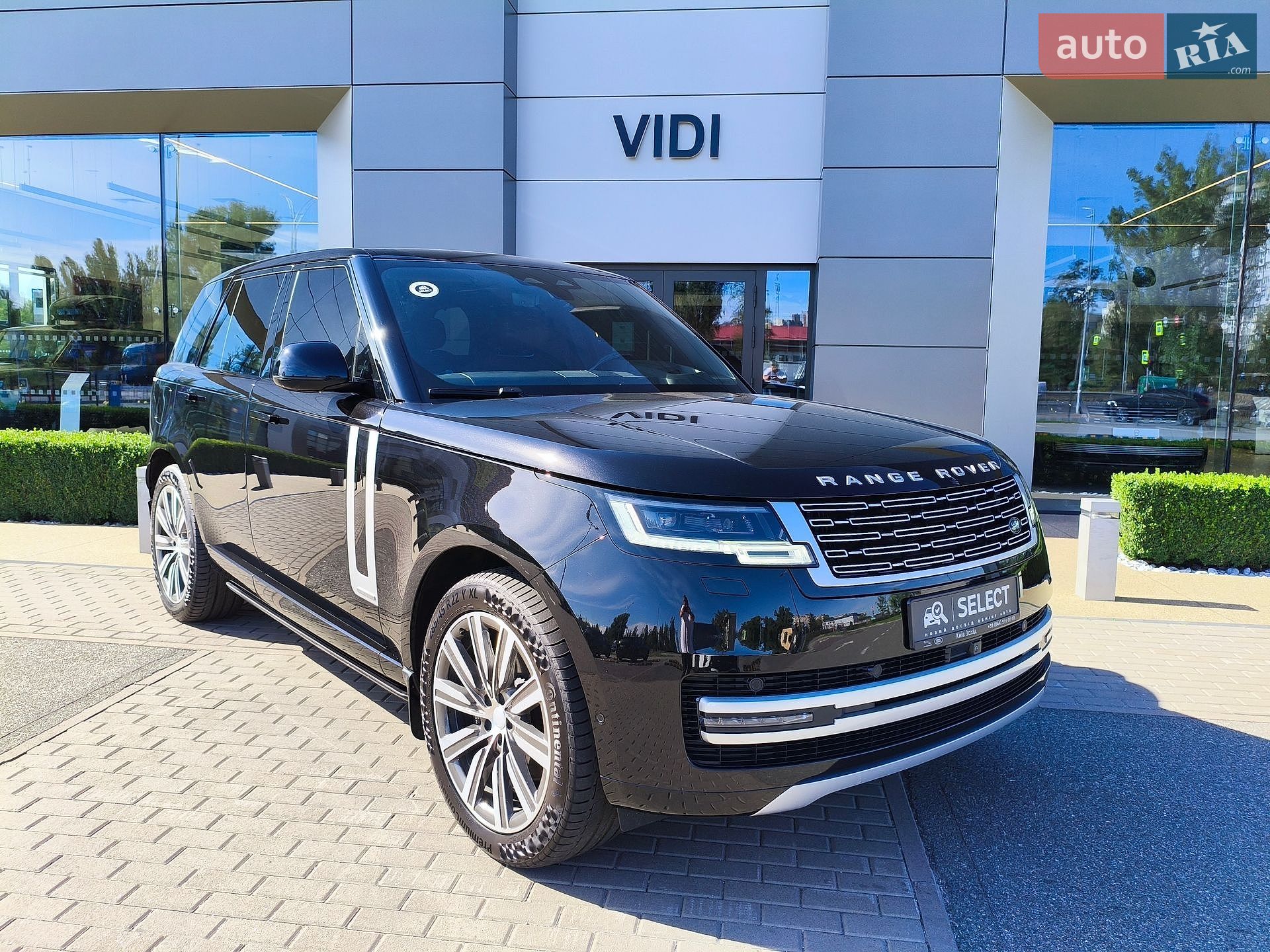 Land Rover Range Rover 2023 VIN SALKA9BW9RA094925 фото оголошення 18 з 81