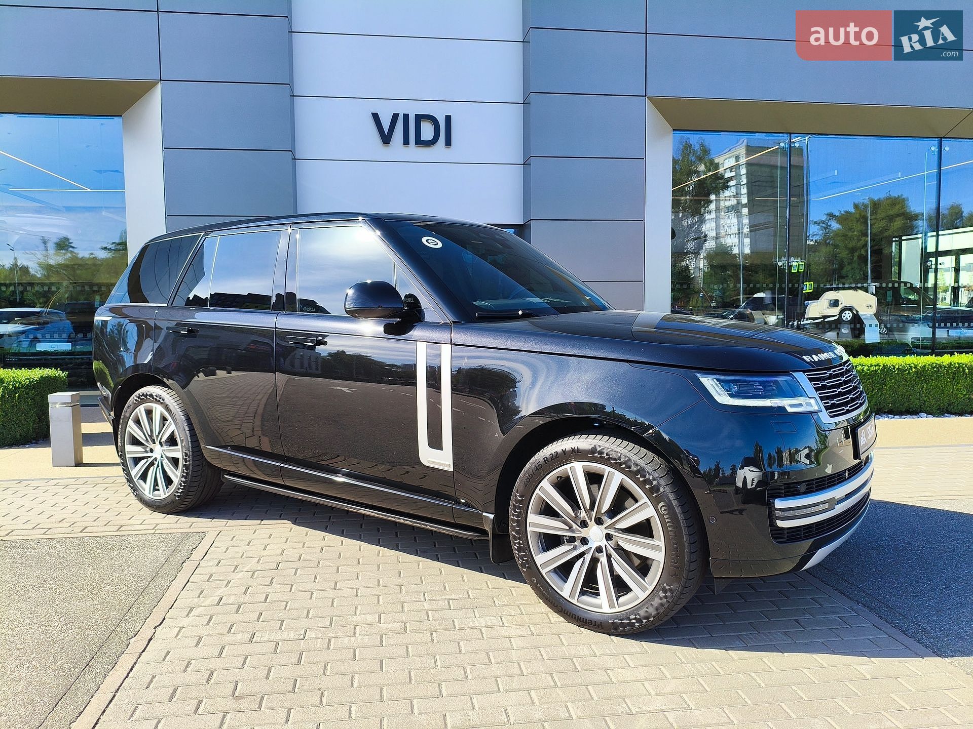 Land Rover Range Rover 2023 VIN SALKA9BW9RA094925 фото оголошення 19 з 81