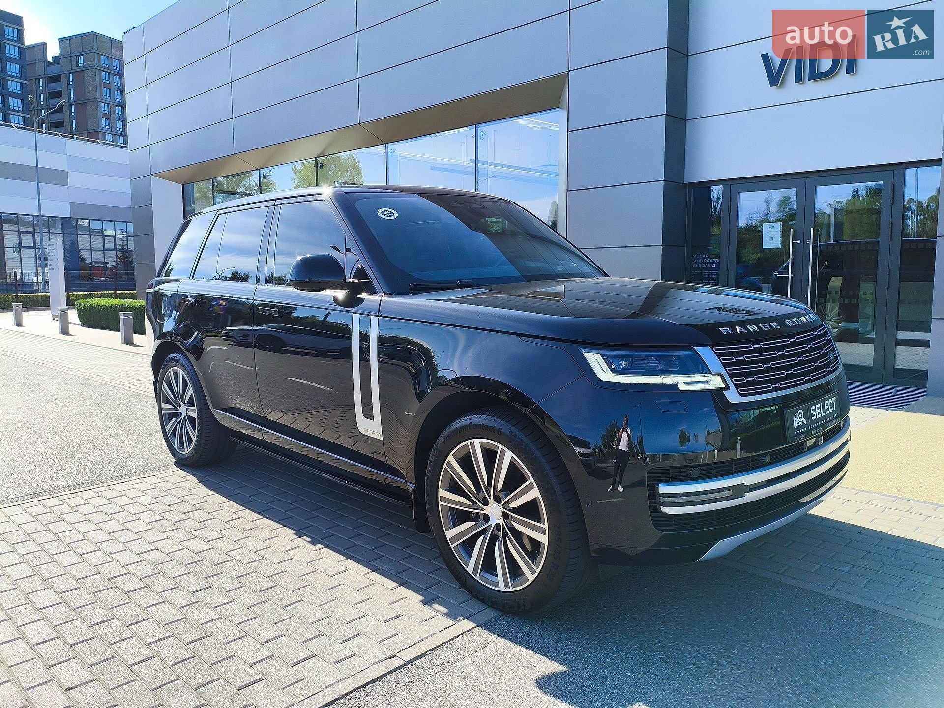 Land Rover Range Rover 2023 VIN SALKA9BW9RA094925 фото оголошення 26 з 81