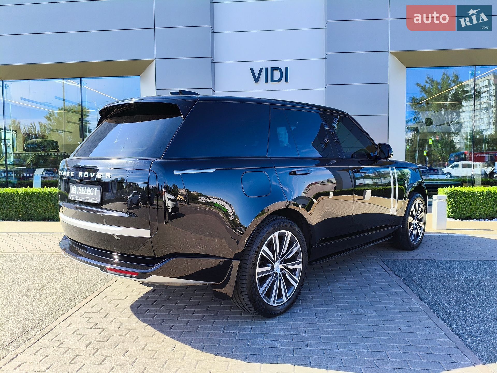 Land Rover Range Rover 2023 VIN SALKA9BW9RA094925 фото оголошення 27 з 81