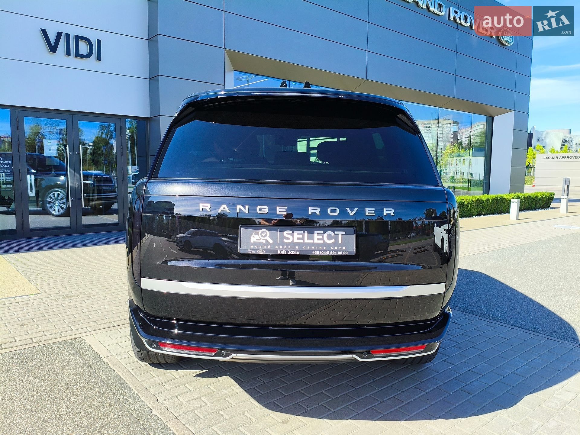 Land Rover Range Rover 2023 VIN SALKA9BW9RA094925 фото оголошення 30 з 81