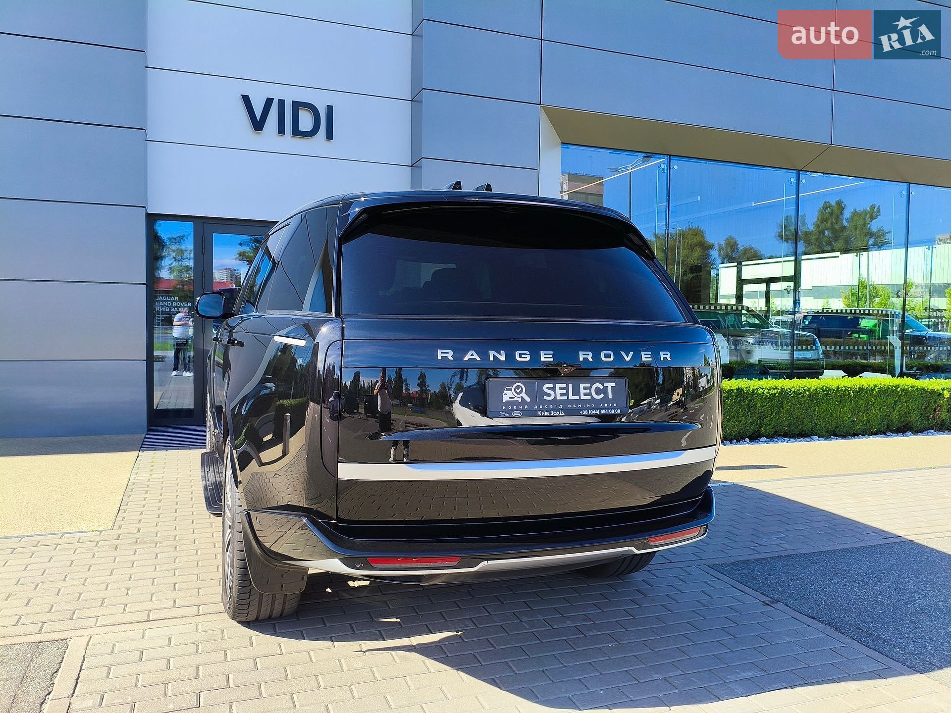 Land Rover Range Rover 2023 VIN SALKA9BW9RA094925 фото оголошення 31 з 81
