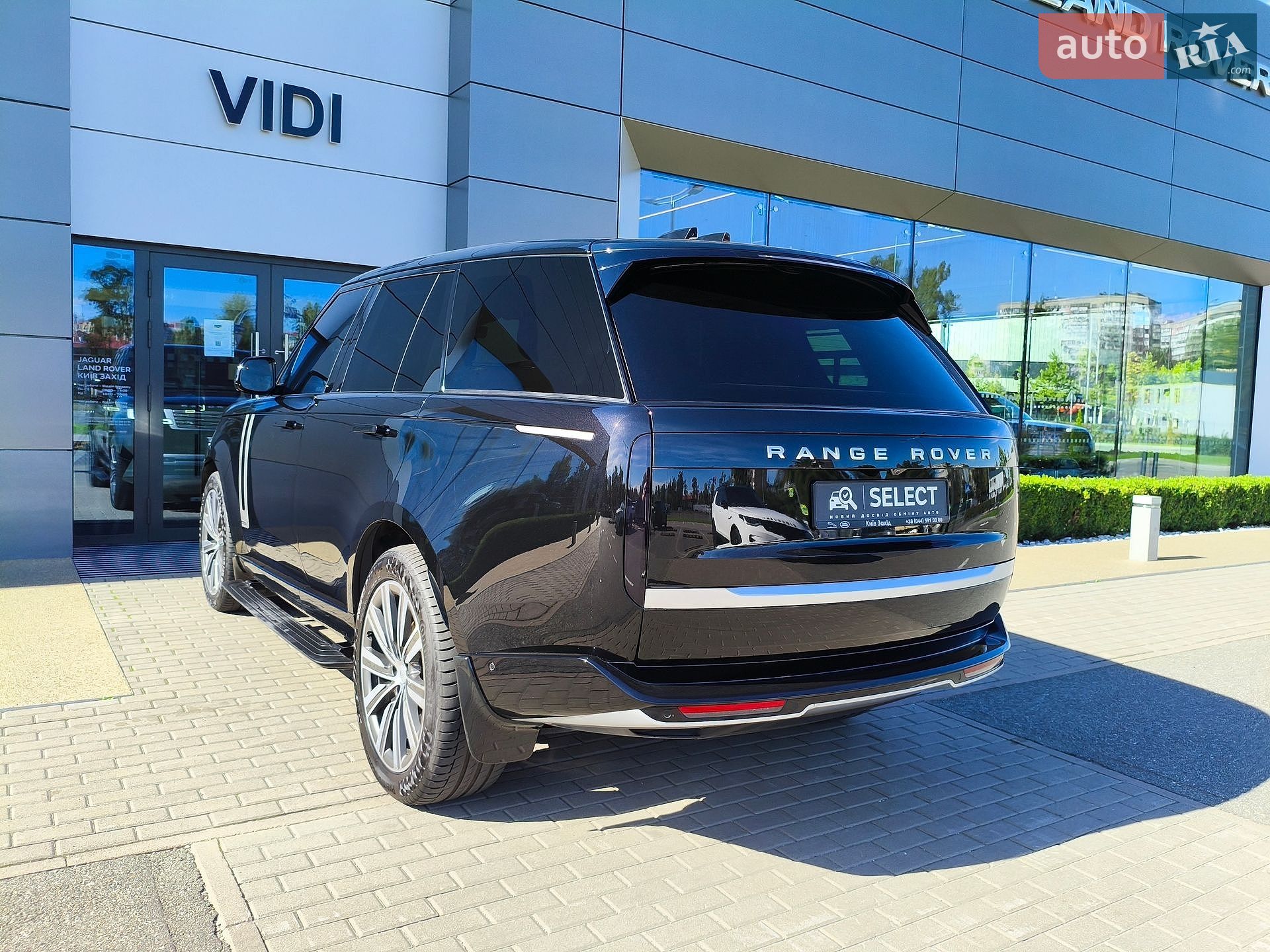 Land Rover Range Rover 2023 VIN SALKA9BW9RA094925 фото оголошення 32 з 81