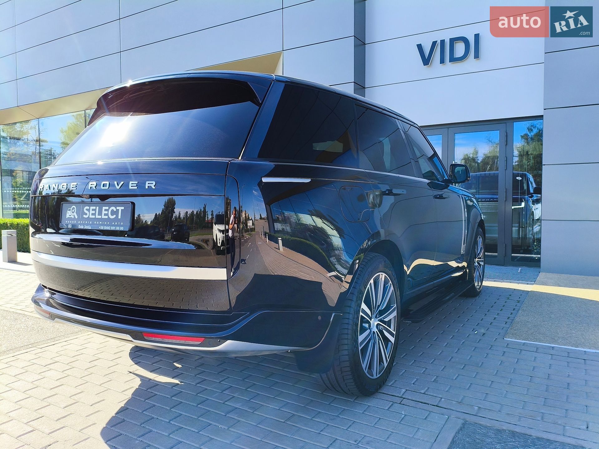 Land Rover Range Rover 2023 VIN SALKA9BW9RA094925 фото оголошення 33 з 81
