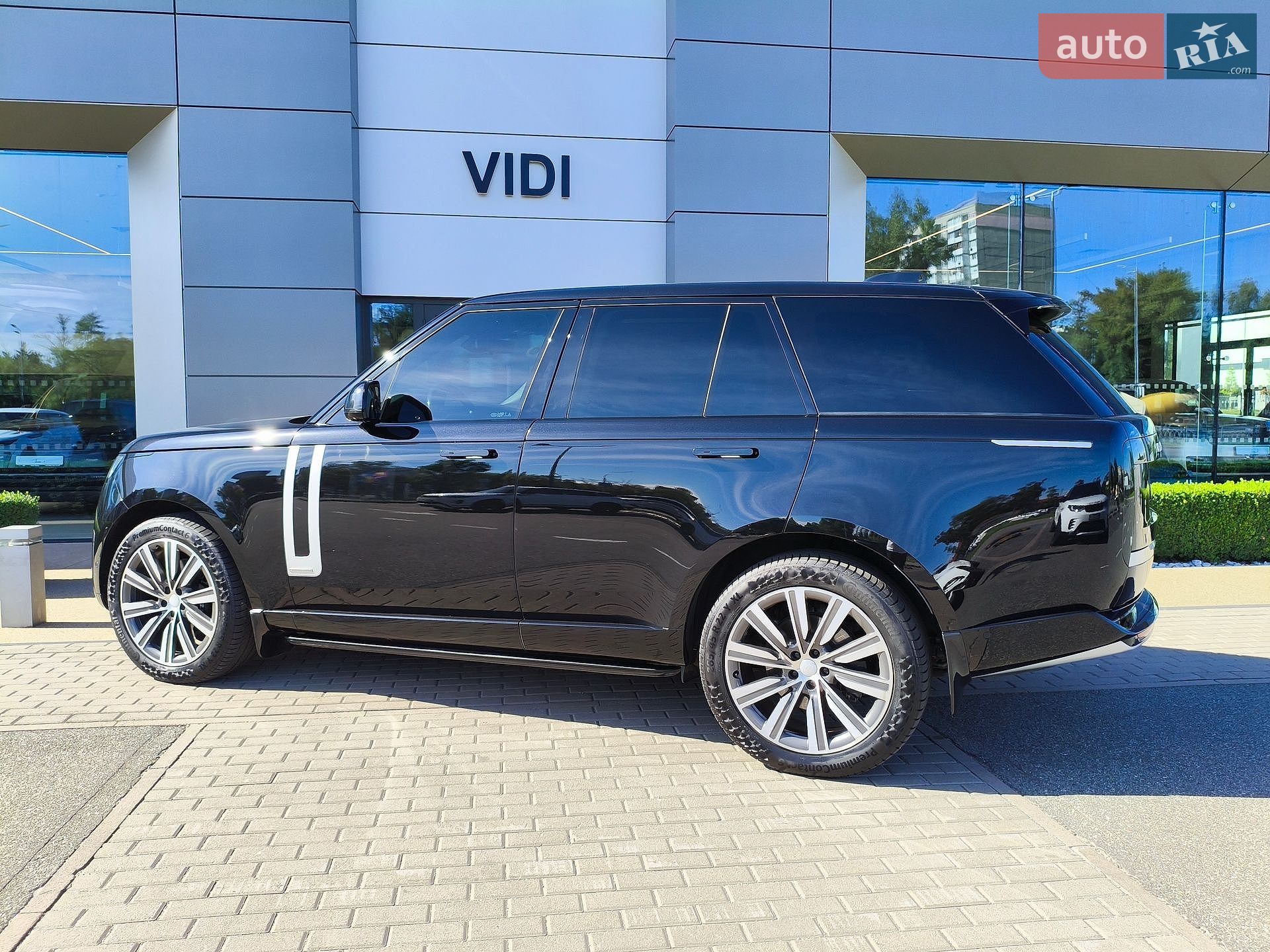 Land Rover Range Rover 2023 VIN SALKA9BW9RA094925 фото оголошення 36 з 81