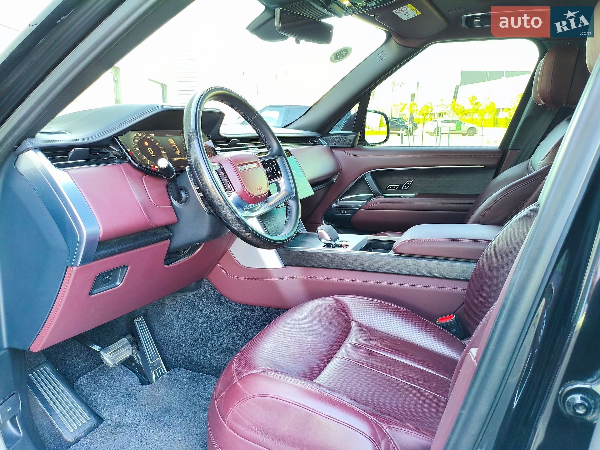 Land Rover Range Rover 2023 VIN SALKA9BW9RA094925 фото оголошення 41 з 81