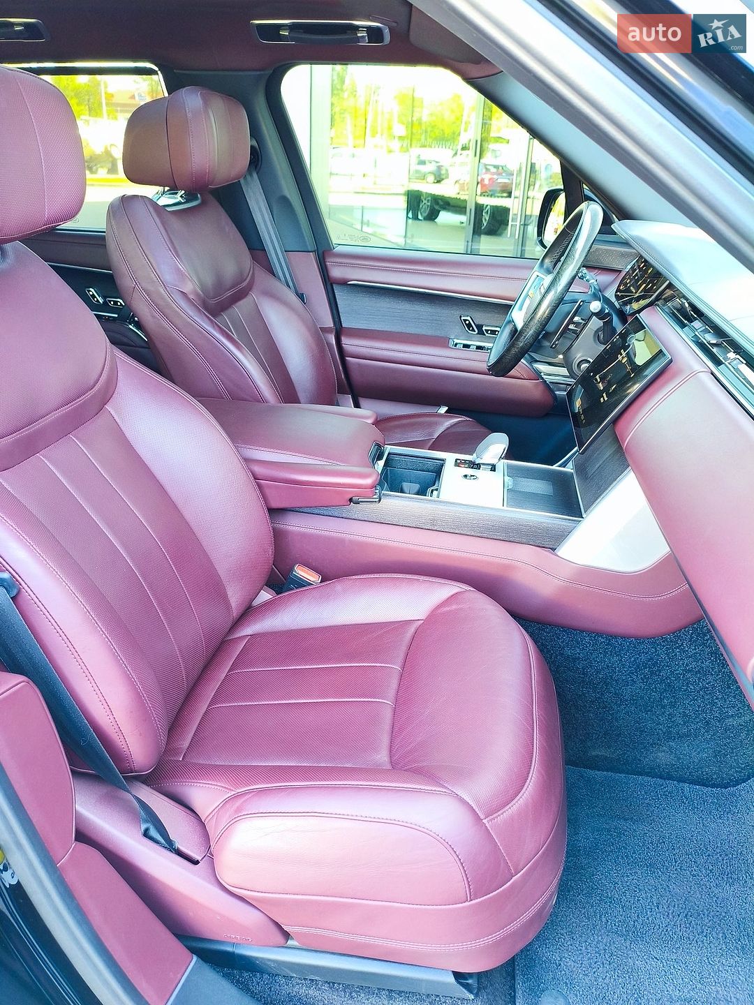 Land Rover Range Rover 2023 VIN SALKA9BW9RA094925 фото оголошення 70 з 81